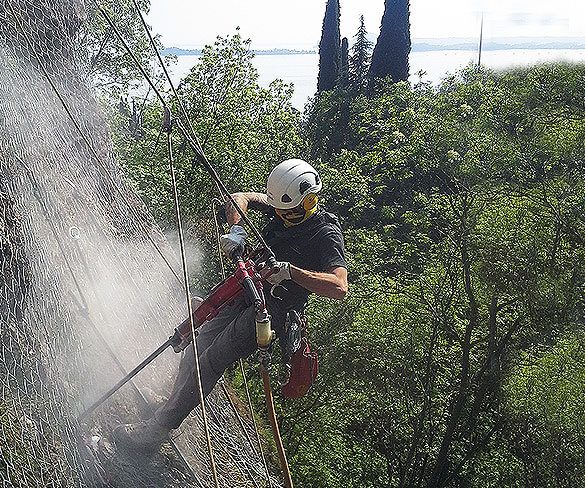 MESSA IN SICUREZZA DEL TERRITORIO sicurezza 10 585x488 - MESSA IN SICUREZZA DEL TERRITORIO