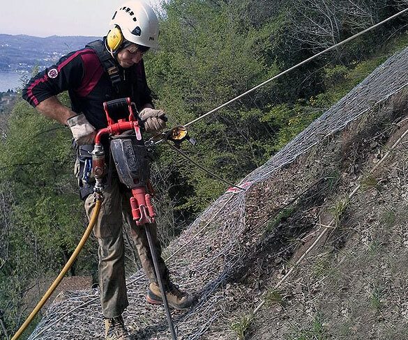 MESSA IN SICUREZZA DEL TERRITORIO sicurezza 6 585x488 - MESSA IN SICUREZZA DEL TERRITORIO